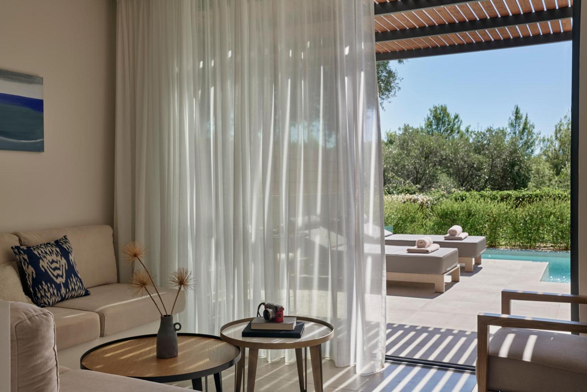 Celestial All Suites Afrato Eksteriør bilde